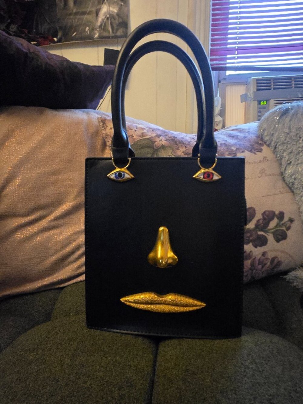 ONE SIZE BLACK FUNNY FACE VEGAN LEATHER HANDBAG WITH SHOULDER STRAP